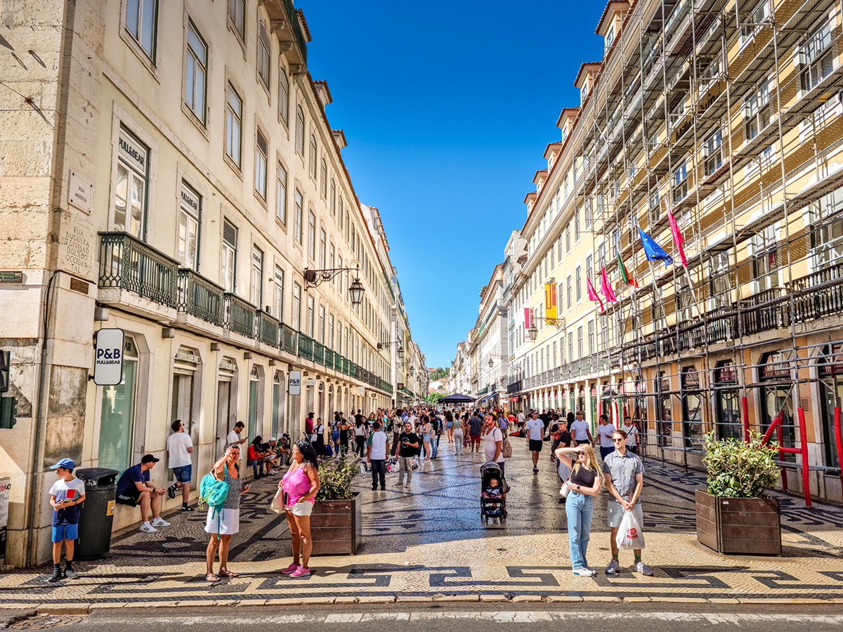 Step-by-Step: Discovering Lisbon for the First Time